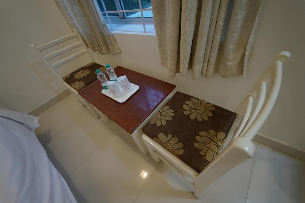 Hotel Palmyra Grand Inn Тирунелвели Экстерьер фото