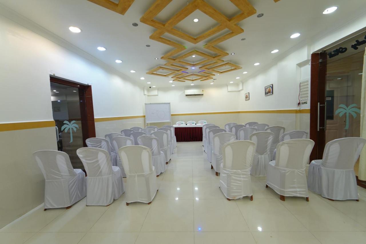 Hotel Palmyra Grand Inn Тирунелвели Экстерьер фото