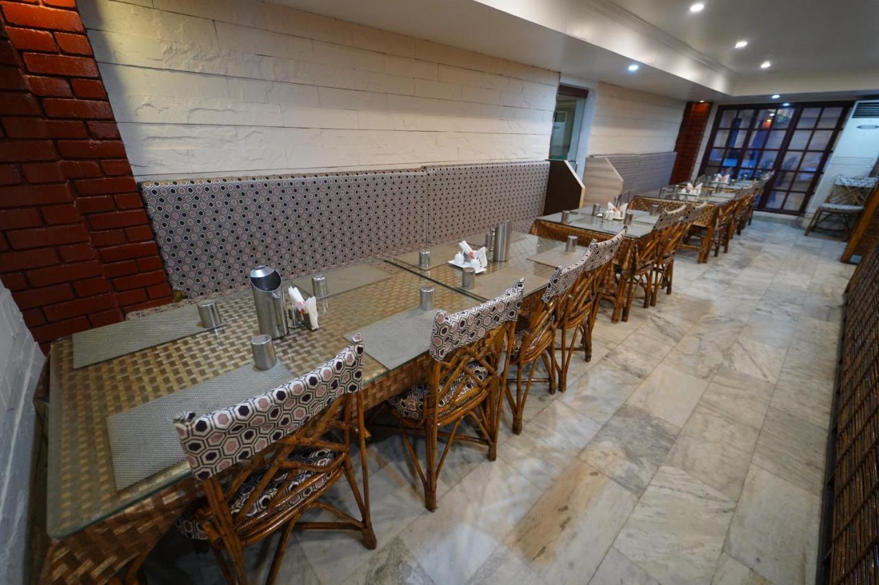 Hotel Palmyra Grand Inn Тирунелвели Экстерьер фото