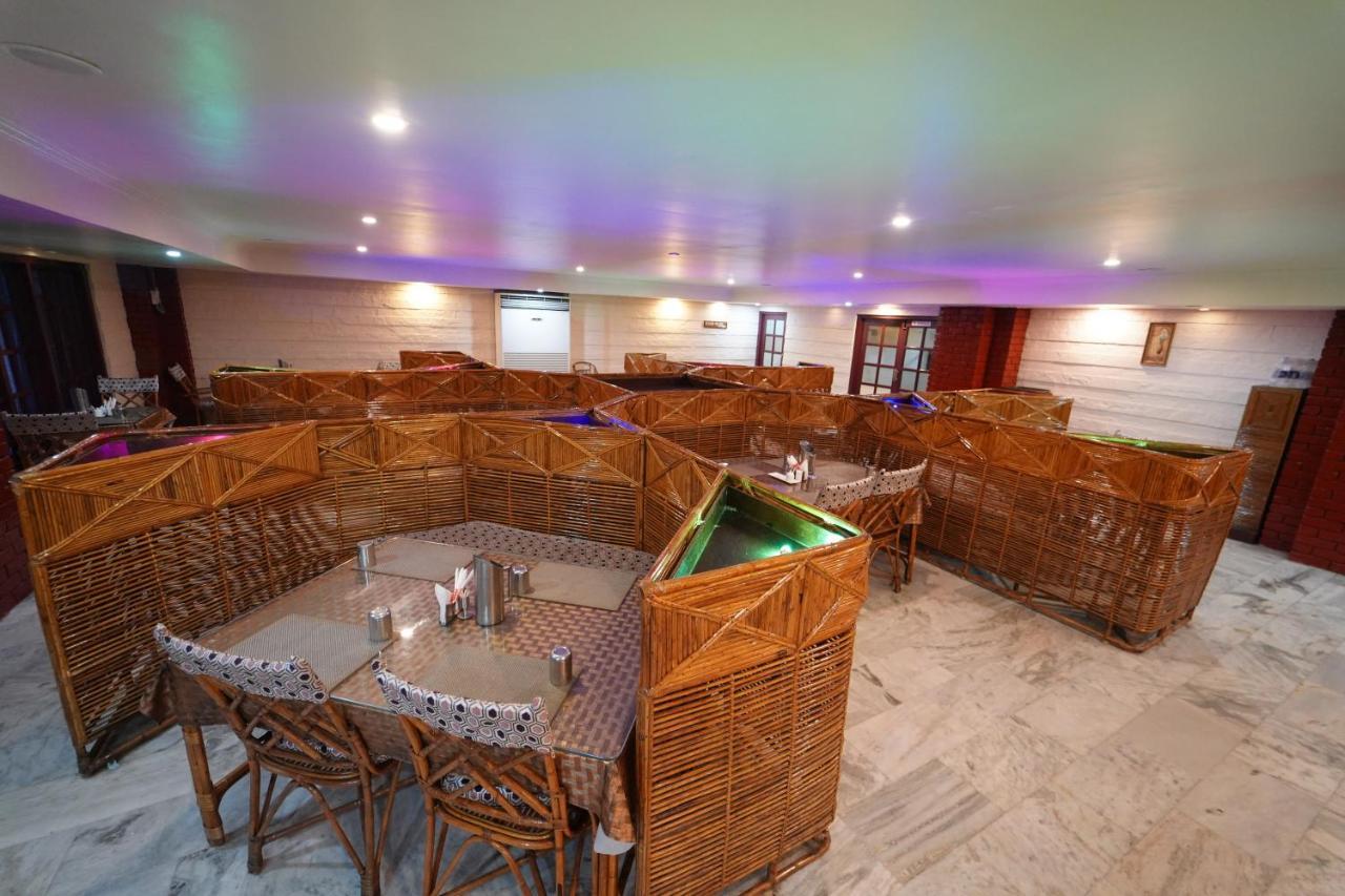 Hotel Palmyra Grand Inn Тирунелвели Экстерьер фото